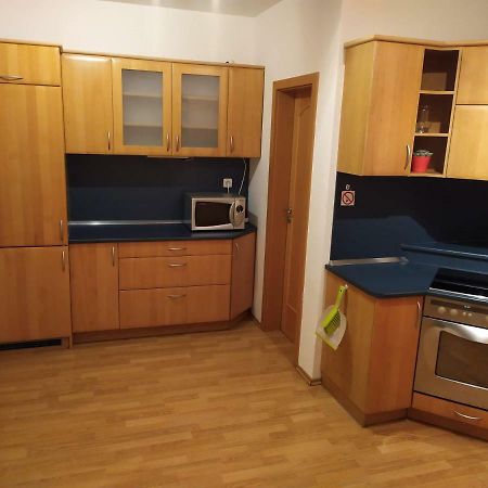 Kate & Jenny - Two-Level Apartment In The Old Town Bratislava Exteriör bild