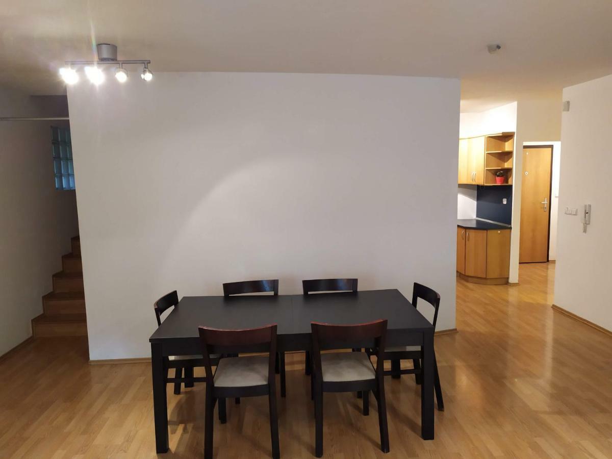 Kate & Jenny - Two-Level Apartment In The Old Town Bratislava Exteriör bild